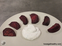 Gebackene Rote Beete mit Ziegenfrischkaese Teller Dip